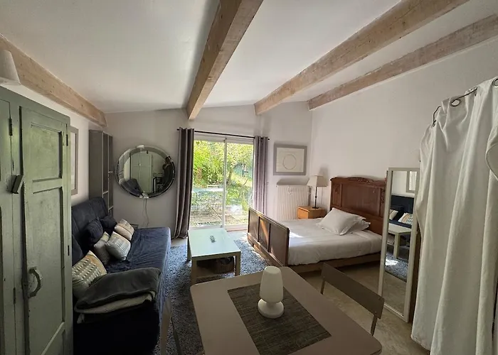 Garden Le Chaffaut-Saint-Jurson