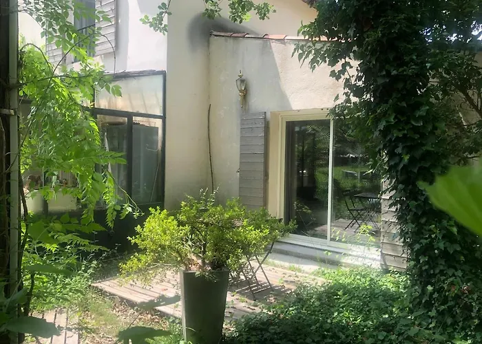 Garden Le Chaffaut-Saint-Jurson