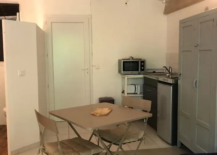 Garden * Le Chaffaut-Saint-Jurson