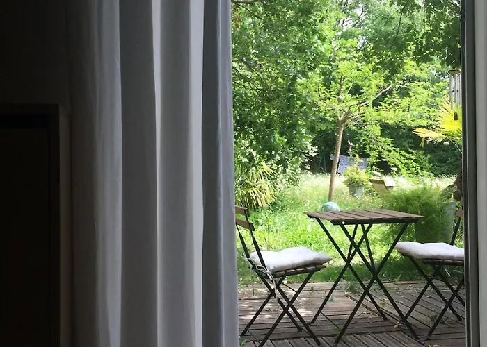 Garden Le Chaffaut-Saint-Jurson